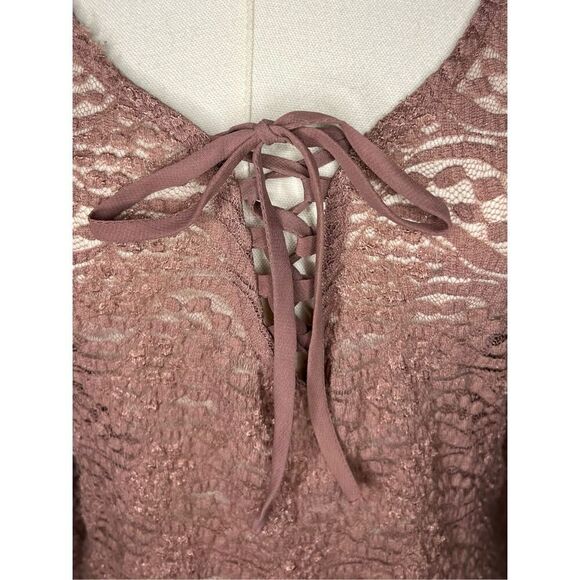 Aeropostale Women’s Large Lace Long Sleeve Pullover Blouse Mauve Lace Up Top Y2K - Picture 3 of 7